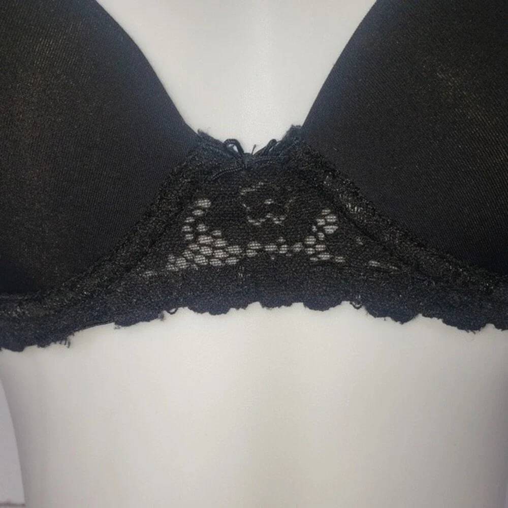 NO BOUNDARIES BLACK LACE UNDERWIRE BRA WITH ADJUSTABLE CROSS BACK SIZE 32B